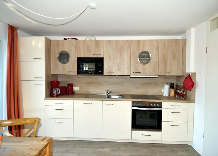 Binnenliebe 2 - Lauritz-massmann-str26, Whg 2 *